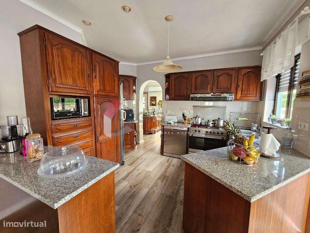 Moradia com vista mar e pronta a entrar-17