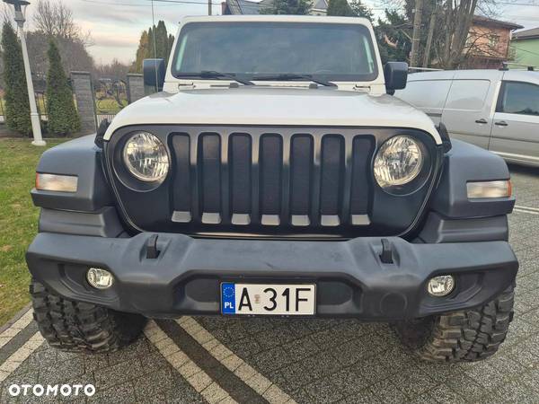 Jeep Wrangler - 6