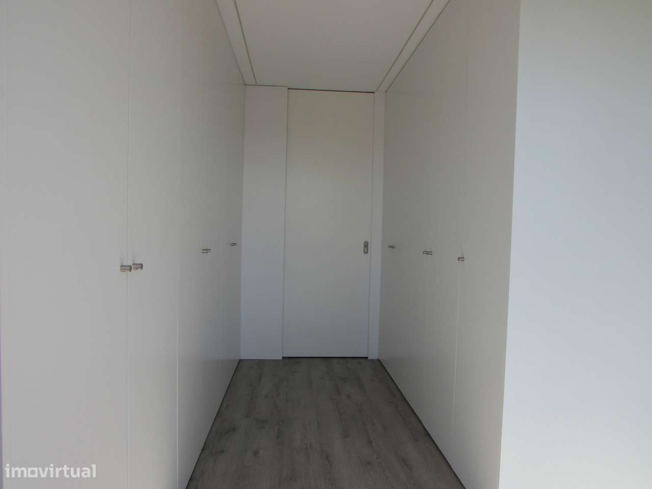 Moradia Gaveto, T3 ou T4.-16