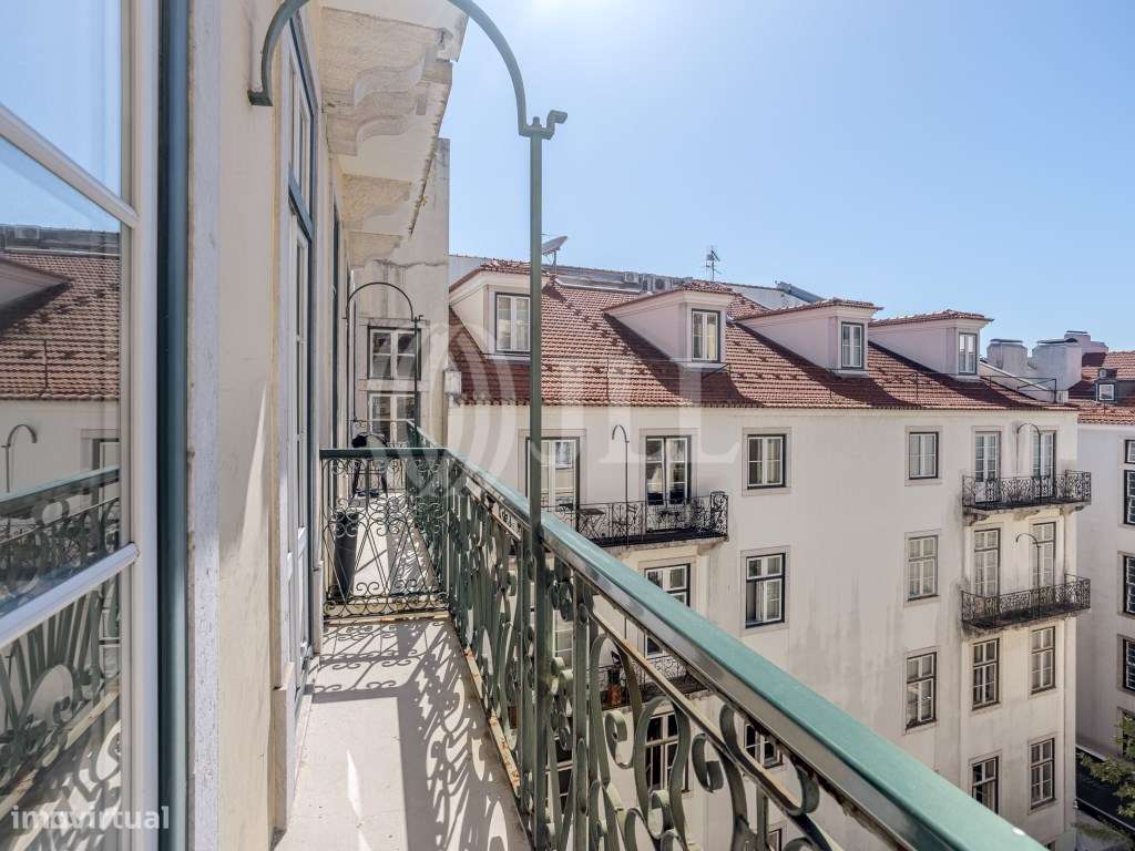 Escritório, com varanda, no Chiado, em Lisboa - Grande imagem: 2/21