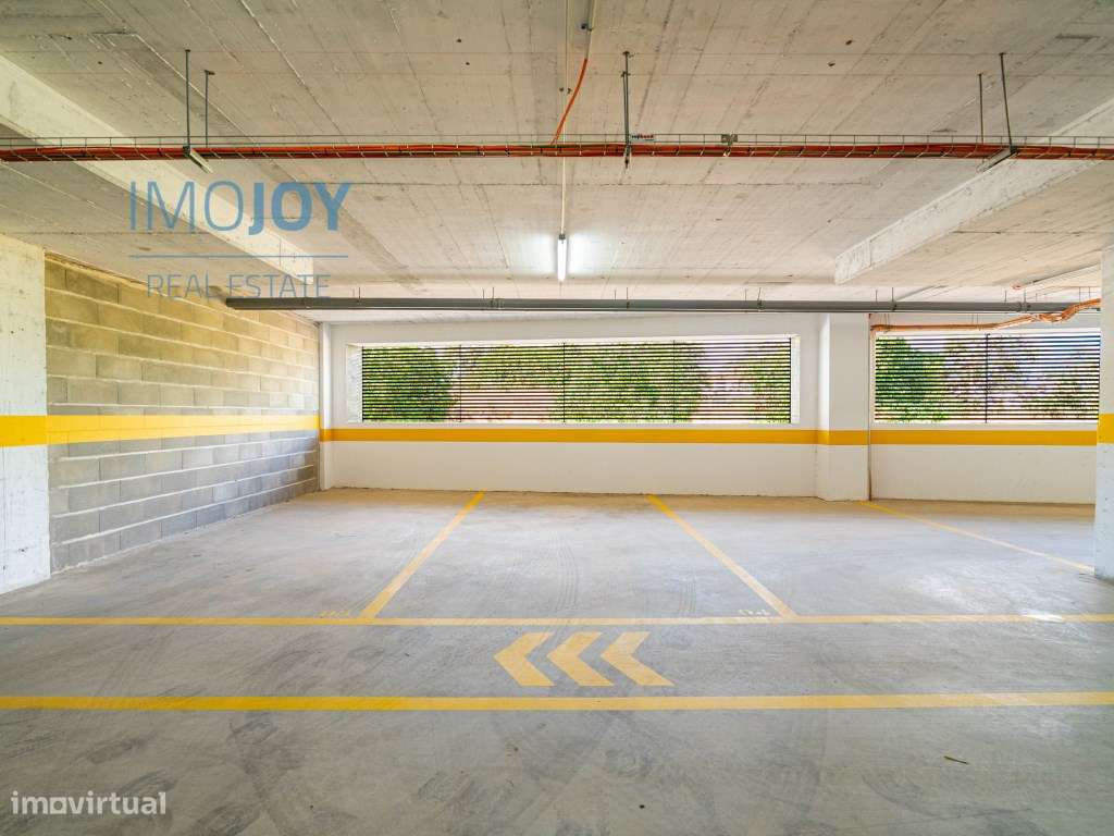 Garagem Box para Venda no Centro de Portimão - Grande imagem: 2/30