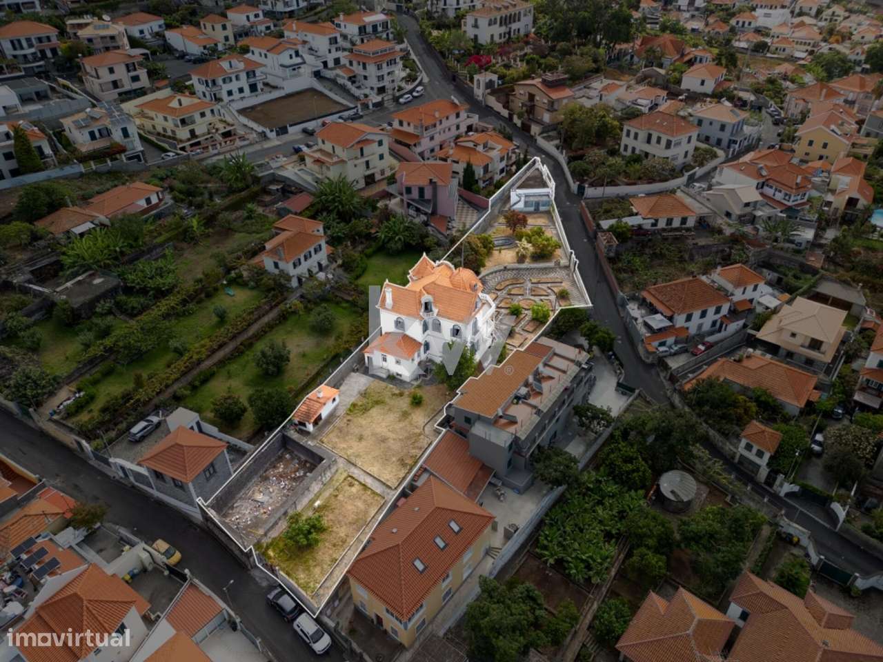 Palacete No Funchal Excelente Investimento
