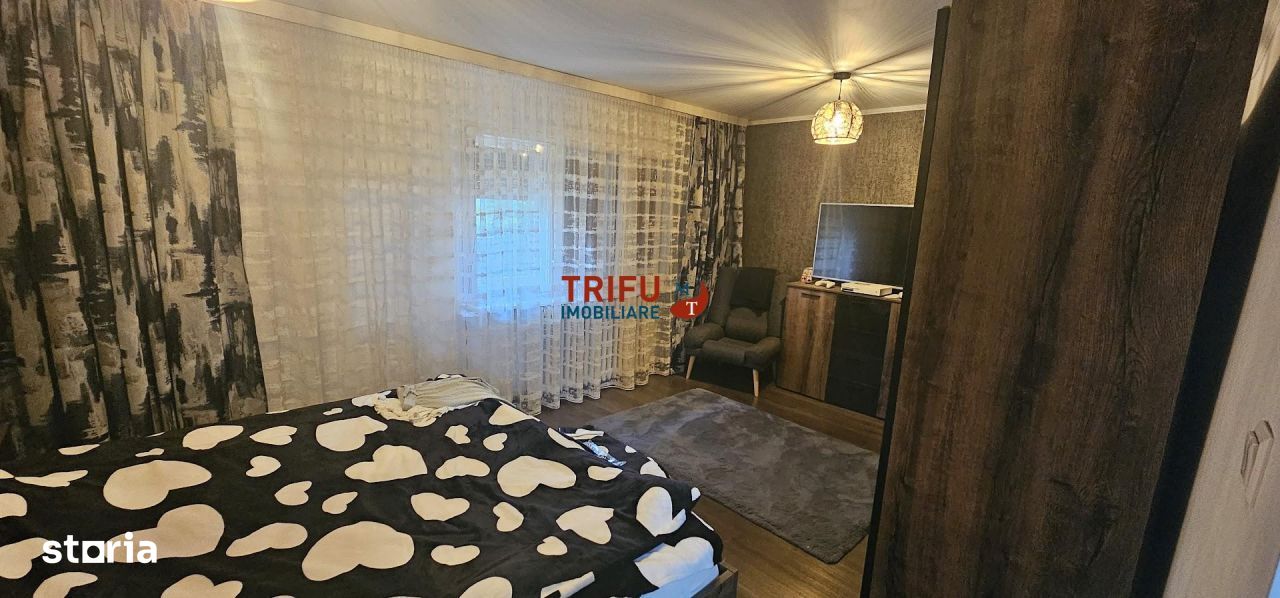 Apartament 3 camere zona Mercur