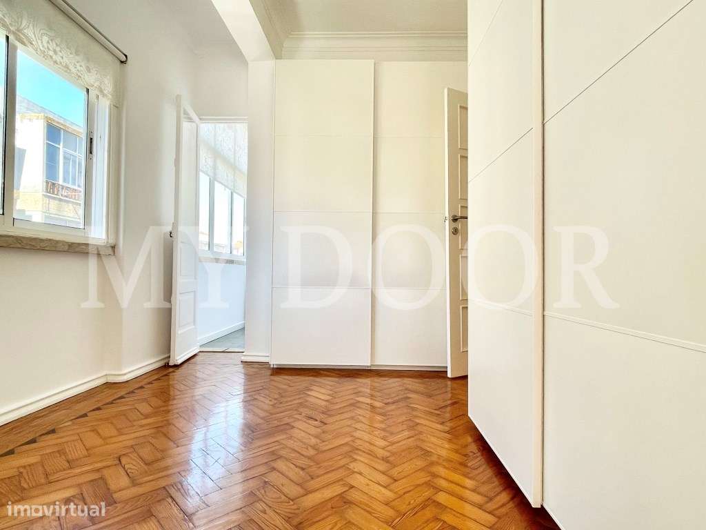 V E N D I D O - Apartamento T2 em Moscavide - Remodelado - Muita Lu...-25