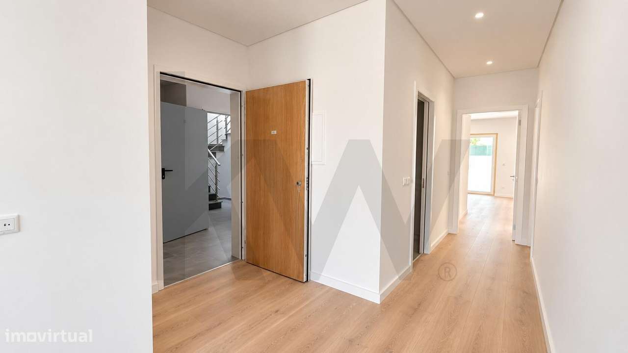 Apartamento T3 | Cedência de Posição | Entre Mafra e Ericeira-11