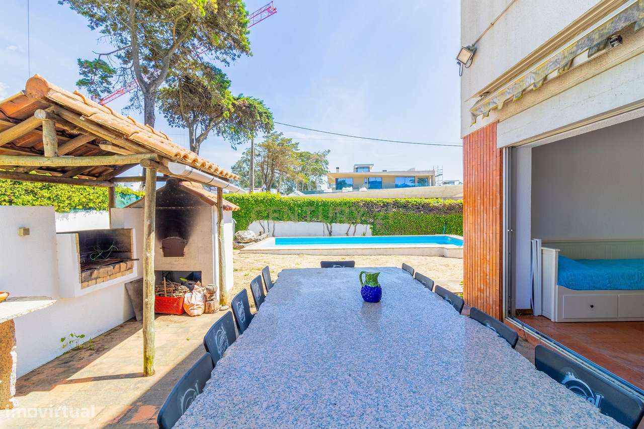 Moradia T5 com Jardim e Piscina | Albarraque – a 5 minutos da Beloura-30