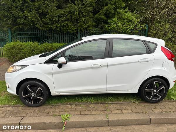 Ford Fiesta - 15