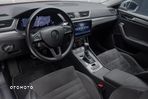 Skoda Superb 2.0 TDI SCR 4x4 Scout DSG - 17