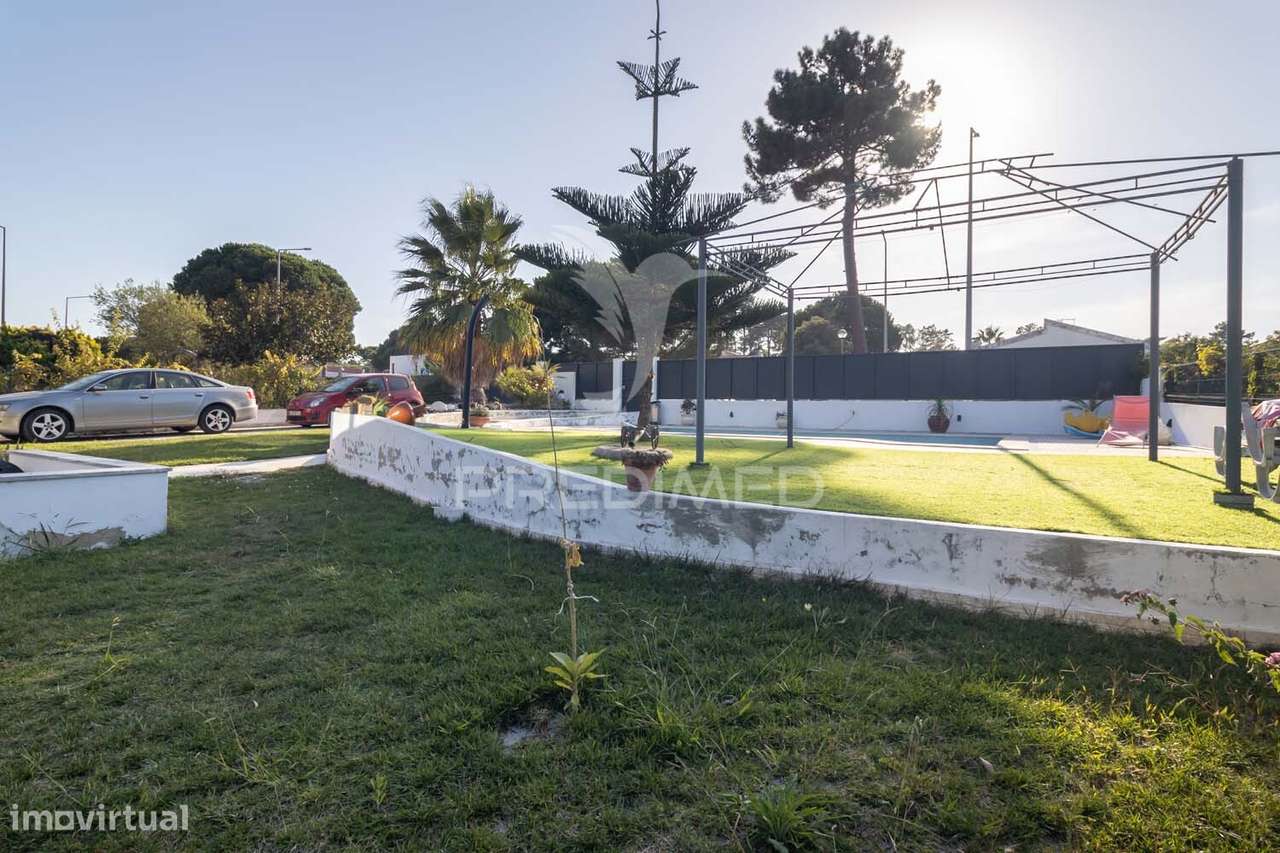 Moradia Isolada Térrea com aproveitamento de sótão e Piscina  em Se... - Grande imagem: 5/40