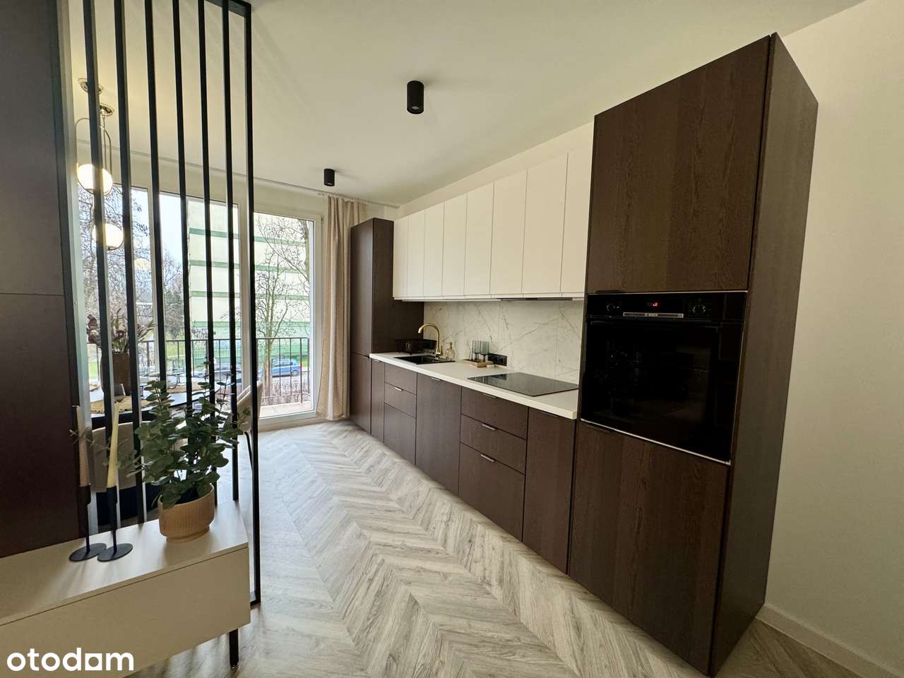 Dwupokojowe mieszkanie z balkonem - po remoncie, do zamieszkania - Pełny obrazek: 4/8