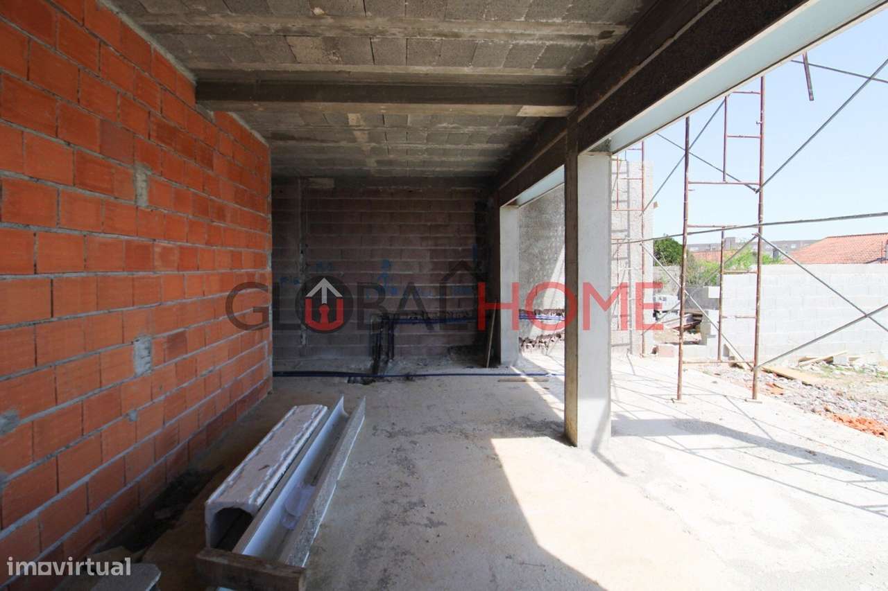 Moradia T3  Jovim  - Gondomar  ( Nova - Piscina )-14