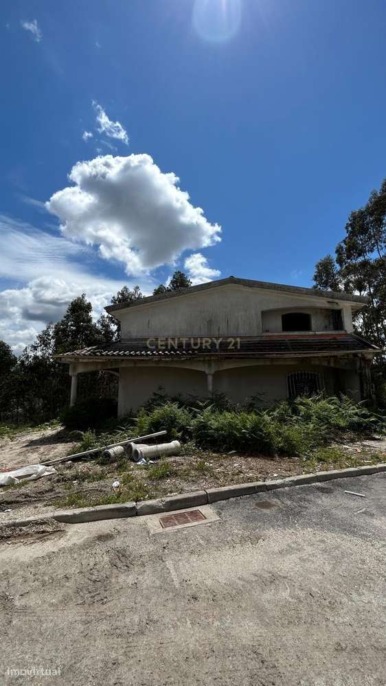 Moradia 4 frentes  para reabilitação ou construção de 2 moradias (Arõe - Grande imagem: 5/26