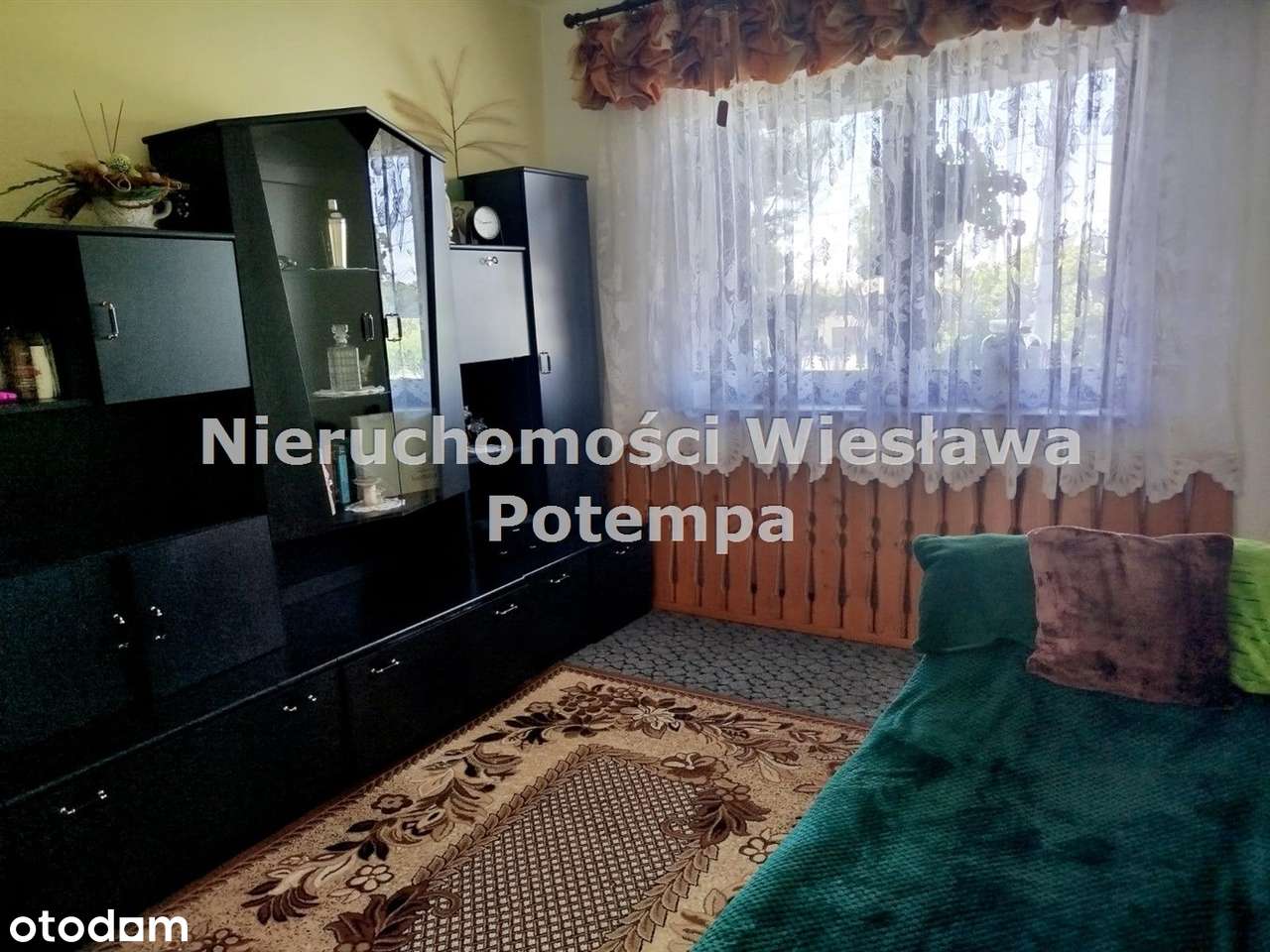 Dom wolnostojący**Osiny**-11