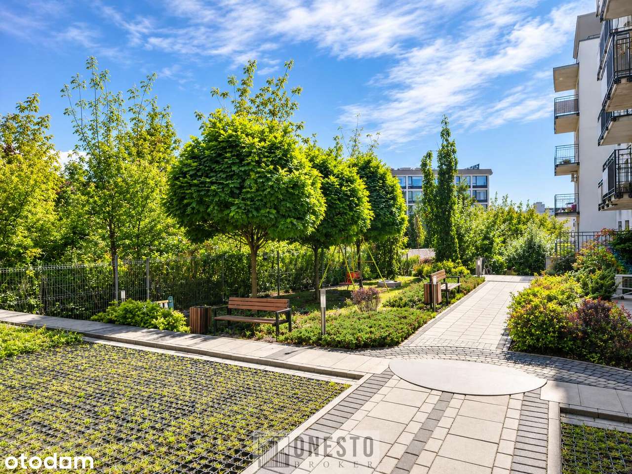 3 pokoje 65m2| Balkon| Miejsce postojowe w garażu| ul. Północna Lublin-8