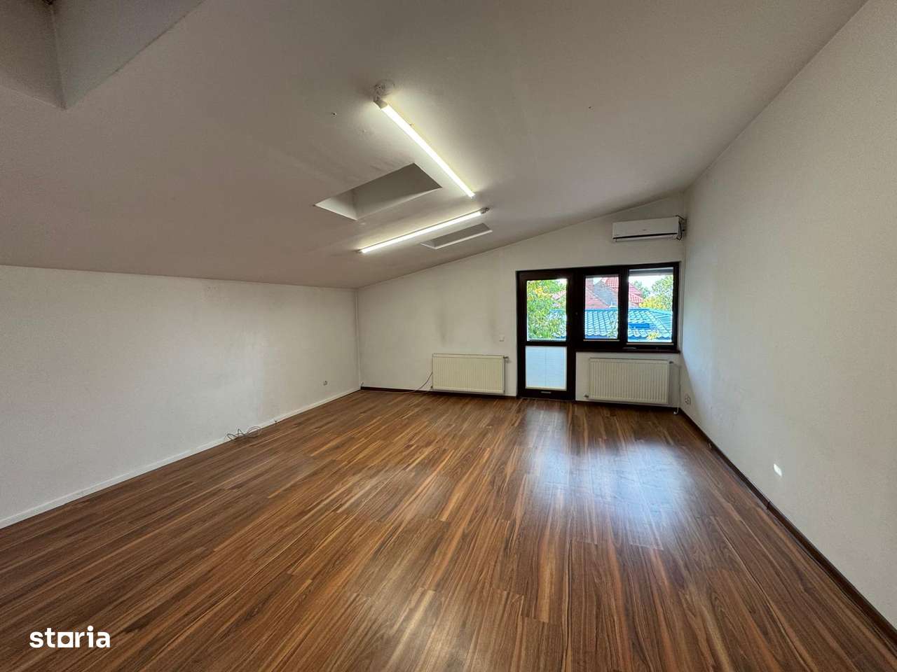 Inchiriere apartament spatios 3 camere etaj 2 plus mansarda Cotroceni - Imagine principală: 4/13