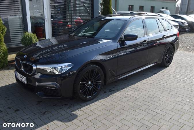 BMW Seria 5 520d Touring M Sport Edition - 4