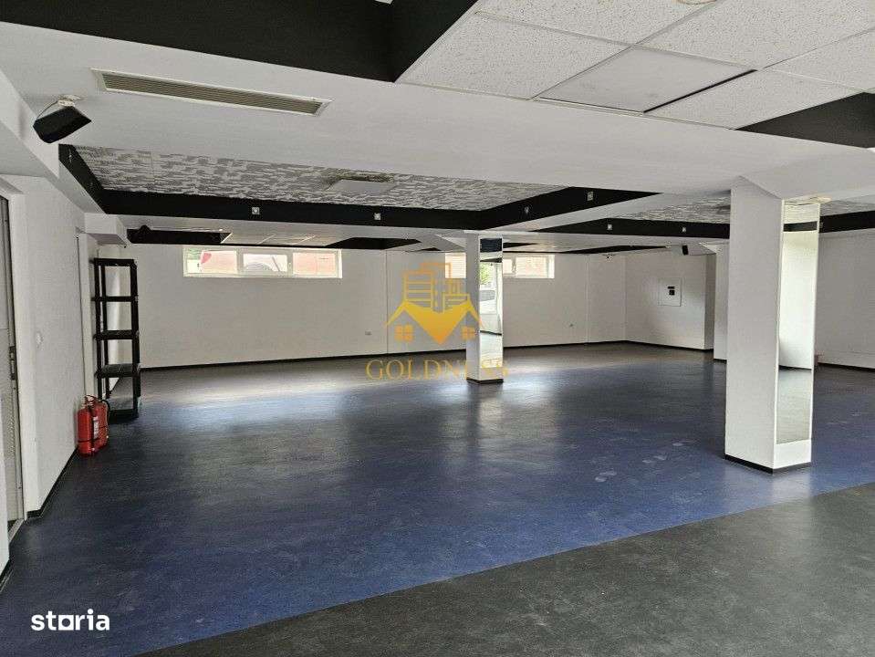 Spatiu comercial, 248 mp, parcare, Zona Centrala, Campeni, Jud. Alba - Imagine principală: 2/6