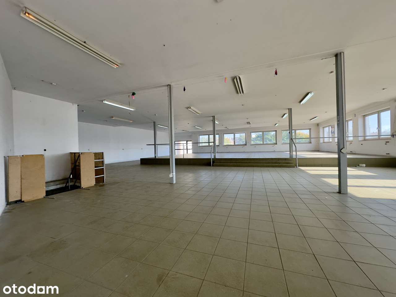 Lokal użytkowy 589 m² | Luboń, ul. Dworcowa | 980 000 zł-8