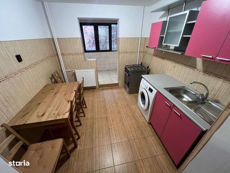 Inchiriere apartament 3 camere - Imagine principală: 4/8