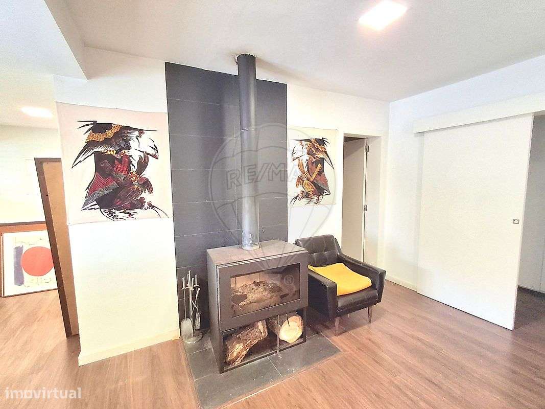 Moradia T2 para venda-5