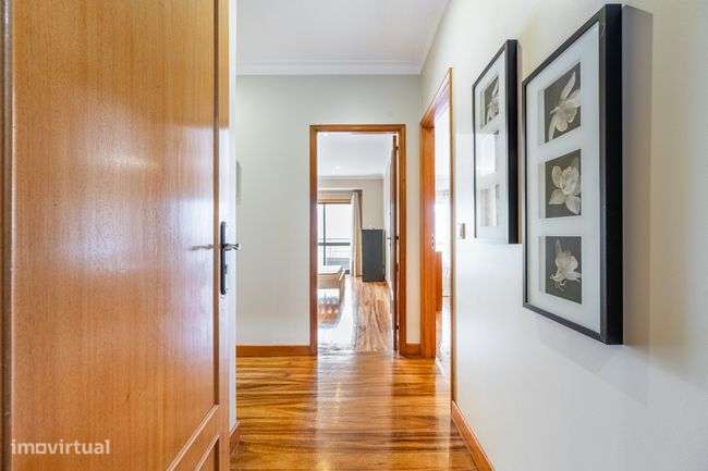 Apartamento T3 à venda em Braga-20