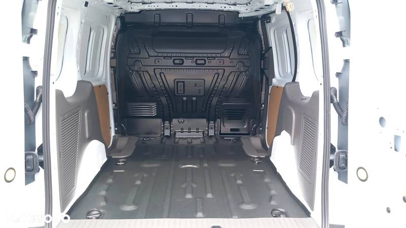 Ford Transit Connect - 14