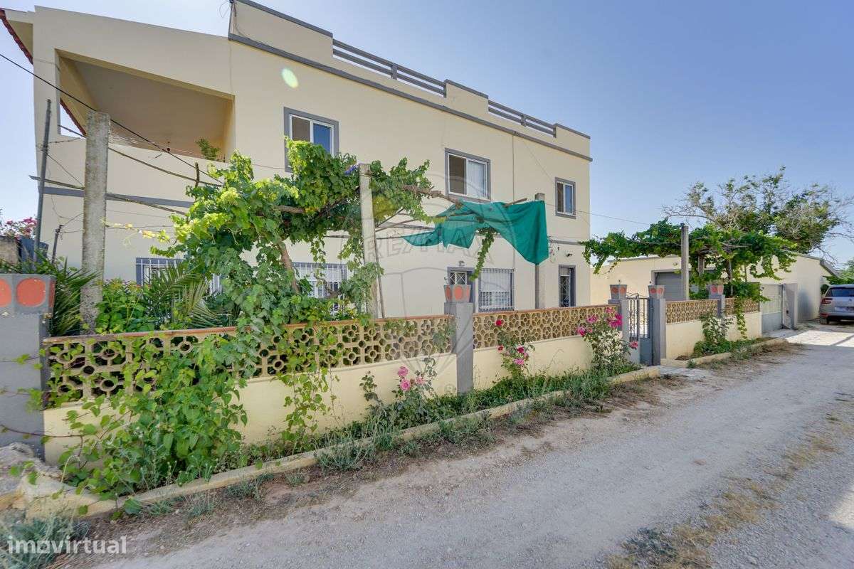 Moradia T6 para venda - Grande imagem: 2/50