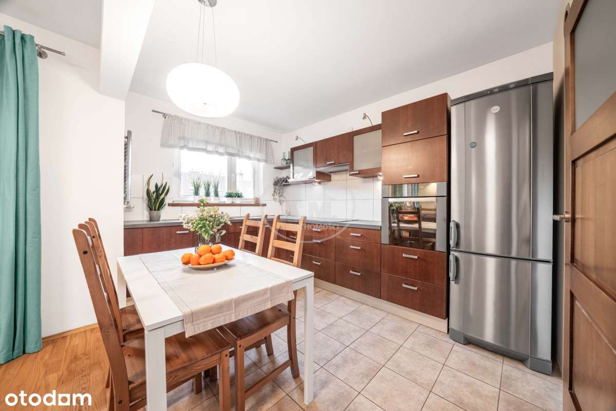 Super Oferta,Komfortowe,Do zamieszkania z garażem-3