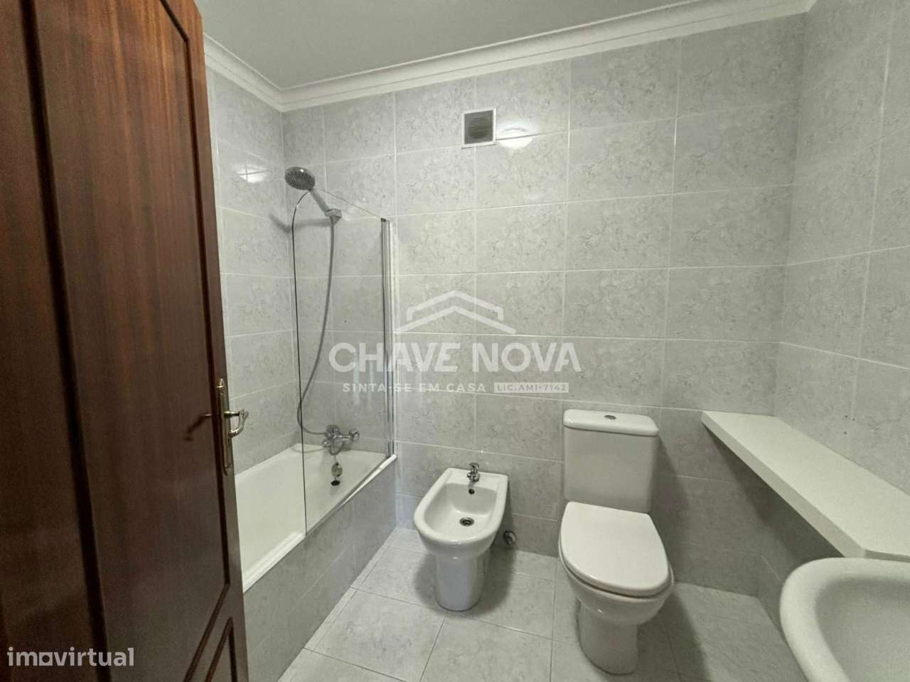 Apartamento T1 em Canidelo com vista mar-8
