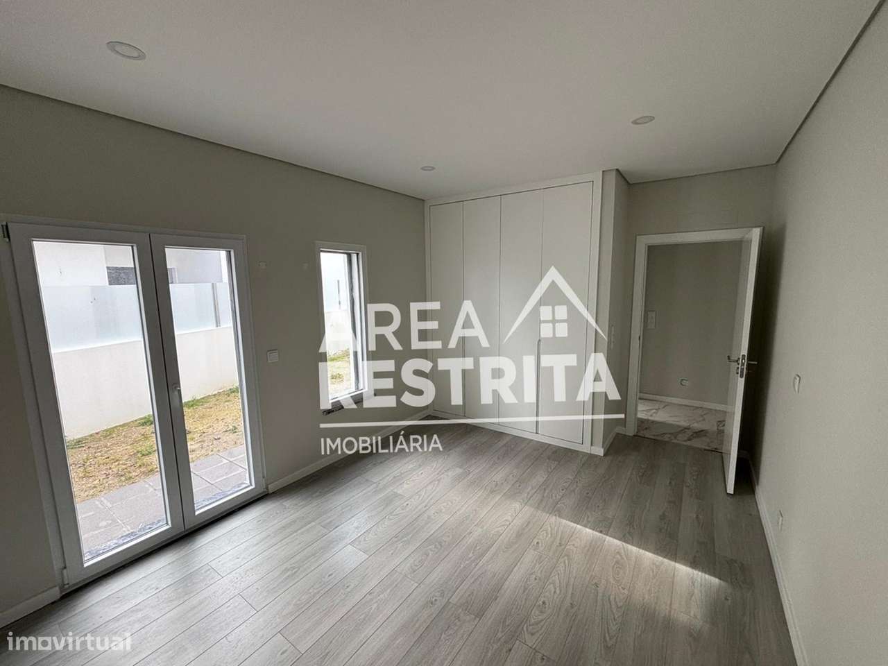 Moradia, 265 m², Azeitão (São Lourenço e São Simão)-11