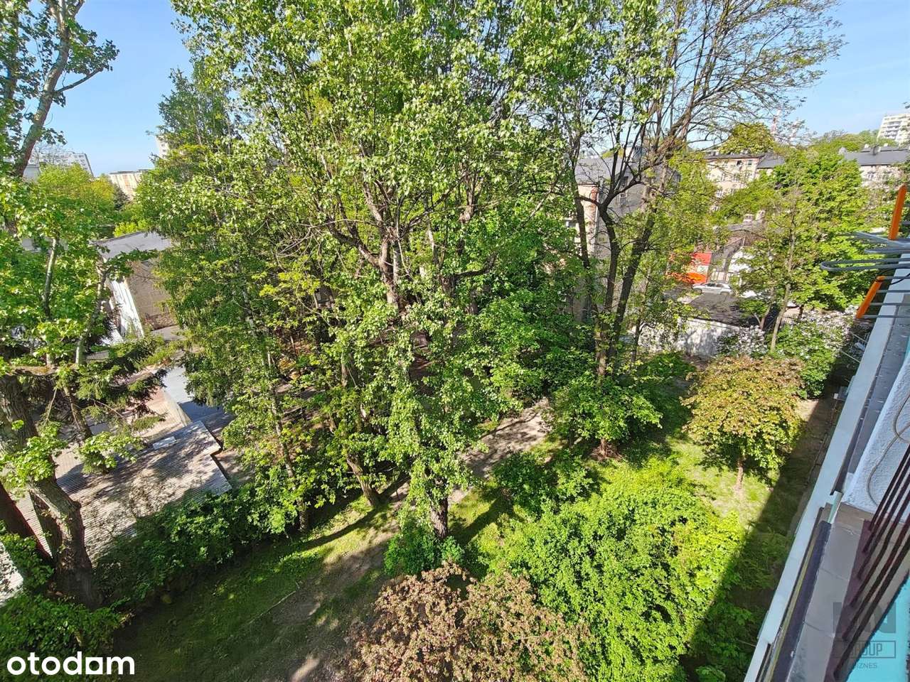 Słoneczne mieszkanie 2-pokojowe z dużym balkonem-11