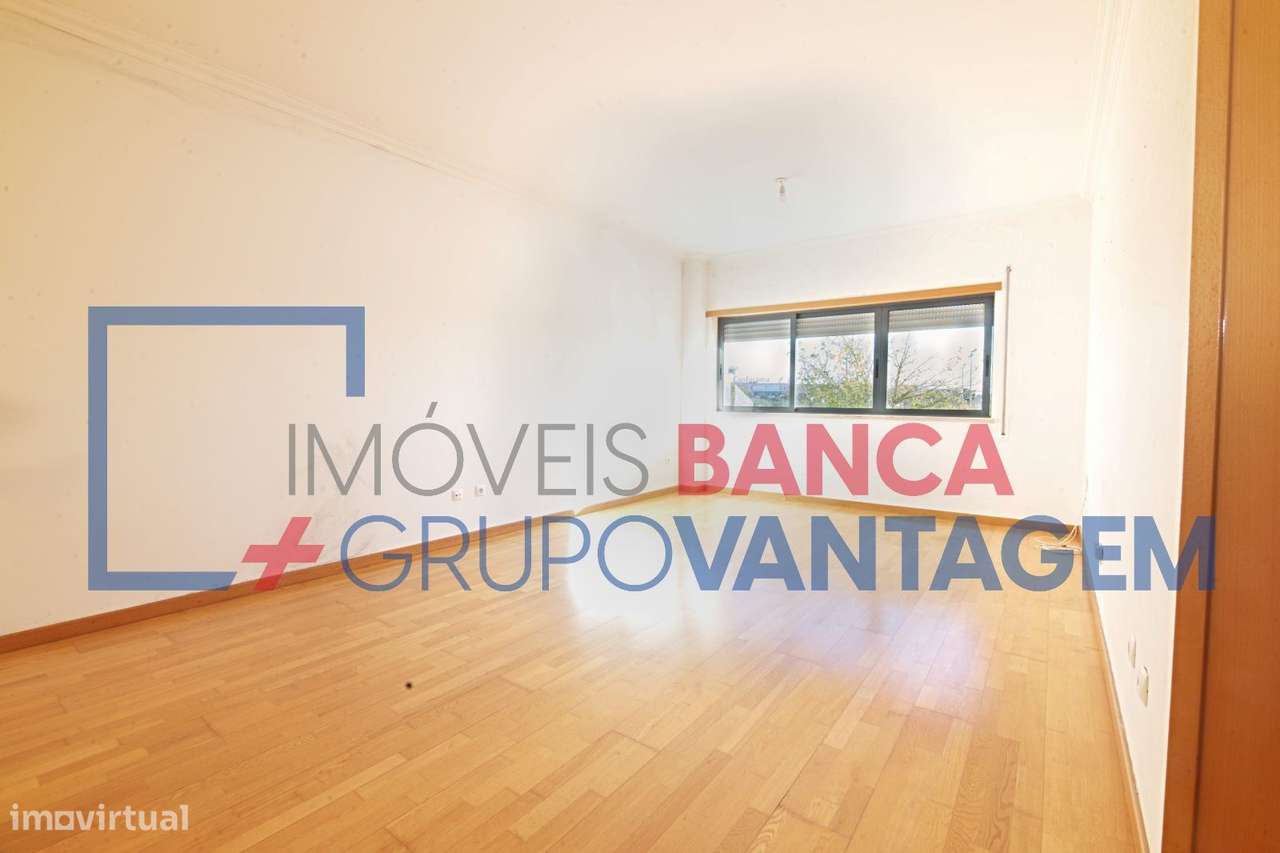 T2 - Montijo - a dois passos das Portas da Cidade - Grande imagem: 4/24