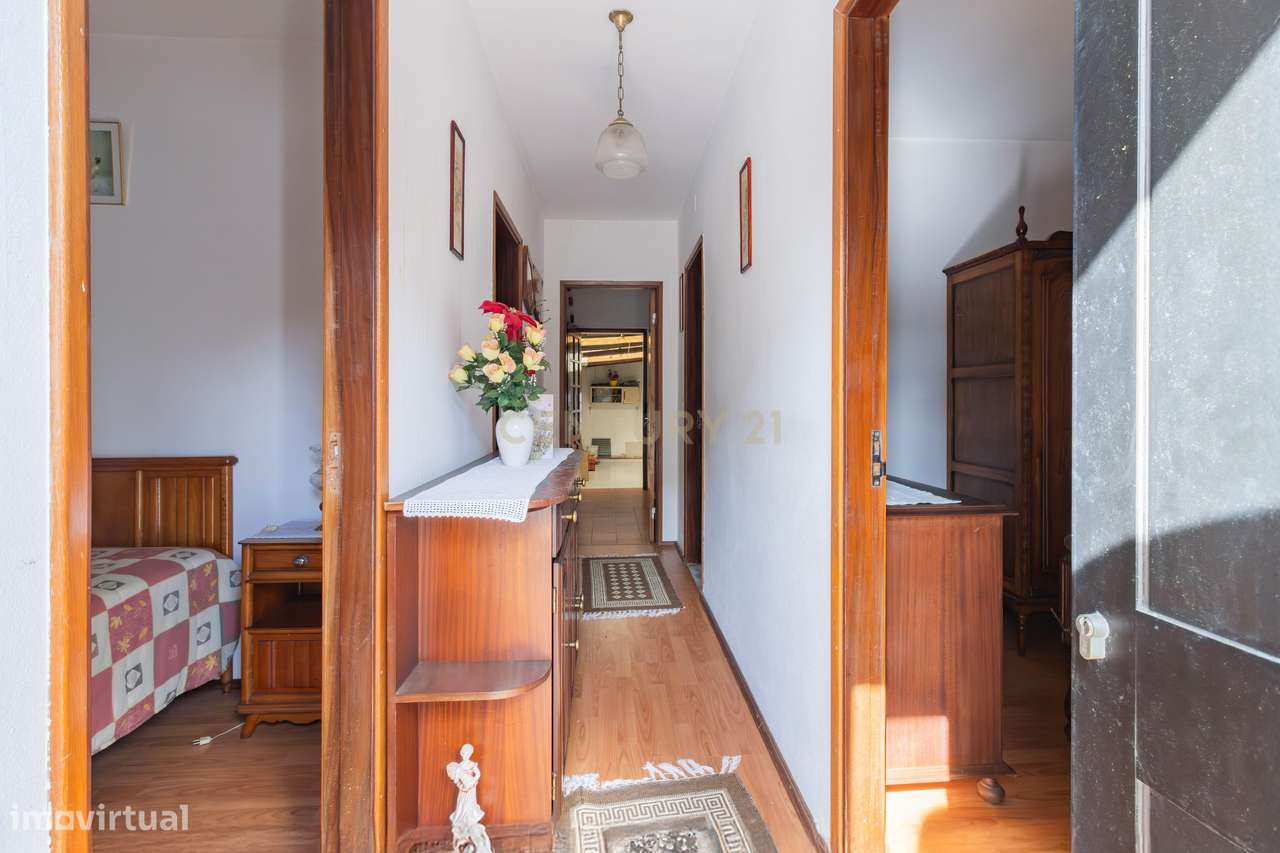 Moradia T3 Térrea Marinha Grande-23