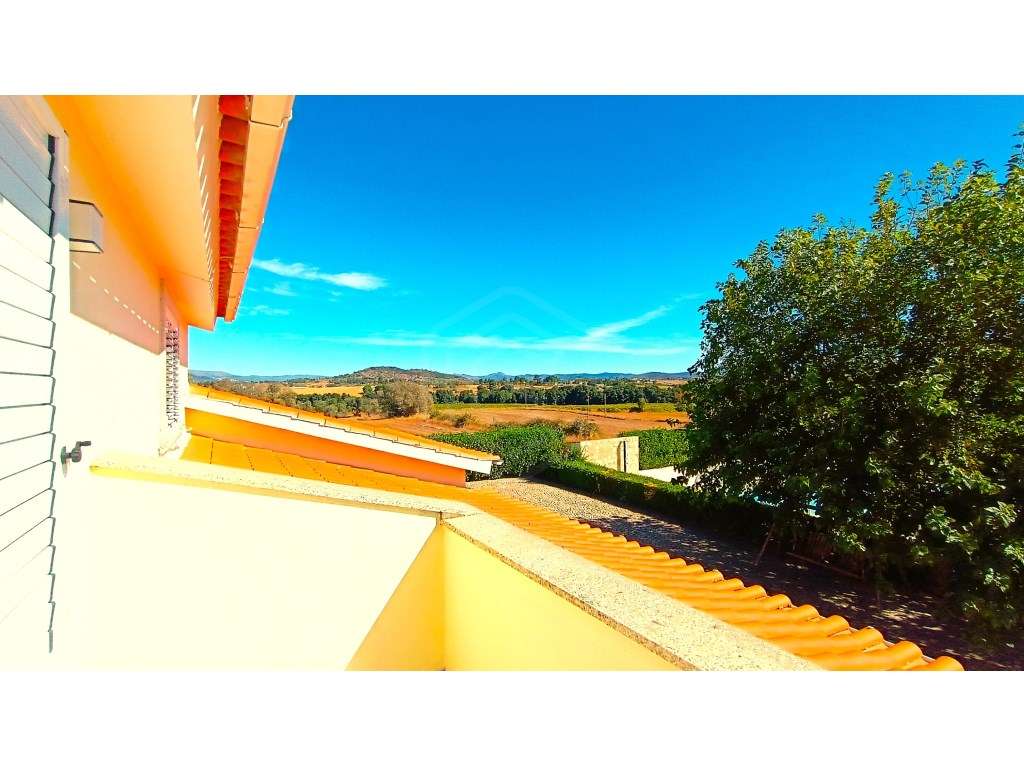 M ORADIA T3 COM PISCINA COBERTA , QUINTAL E 2 GARAGENS, BELMONTE, B...-50
