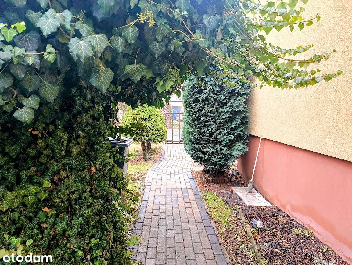 Dwa domy +garaż i pom. gospodarcze DOBRA INWESTYCJA-5