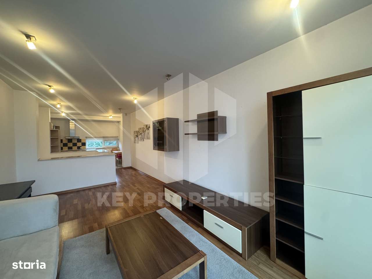 Mosilor, duplex, bloc nou de 3 etaje-0