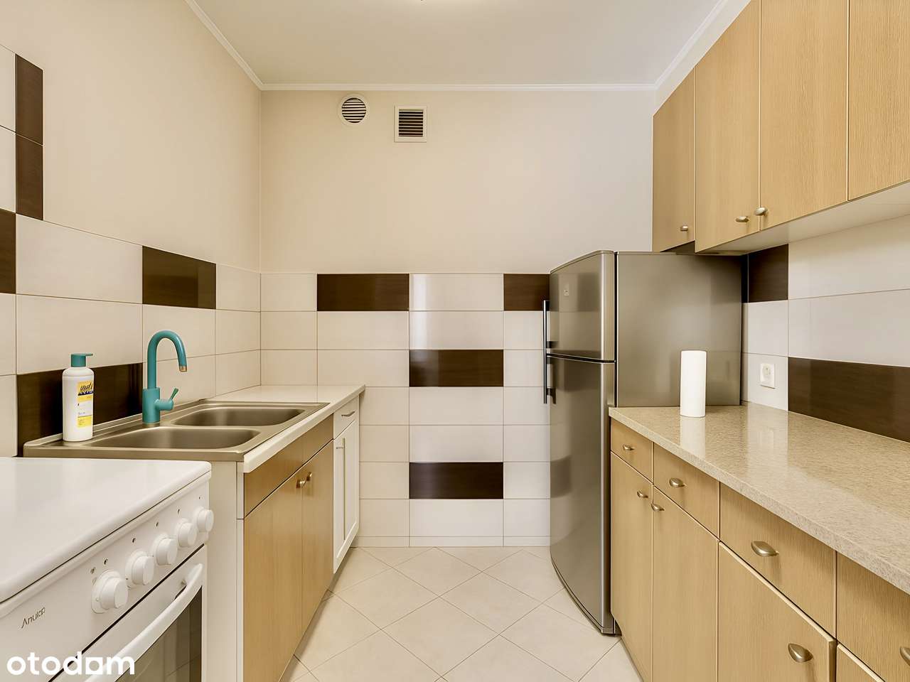 Mieszkanie na parterze osiedla w Bielawie, atrakcyjna lokalizacja-1