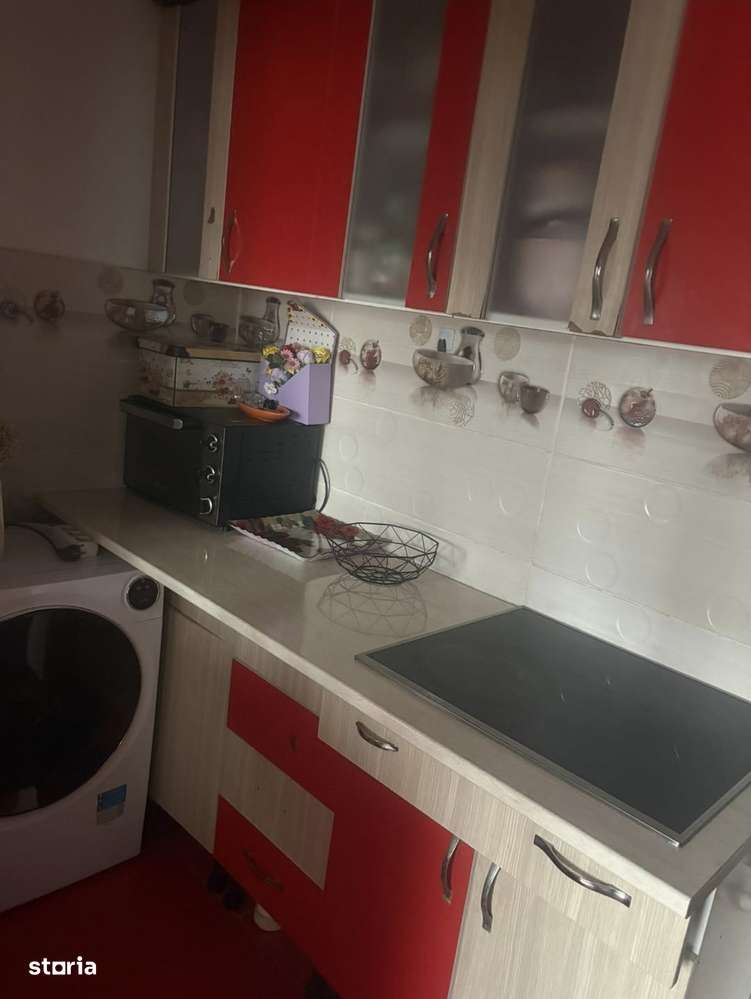 25.000€ Garsoniera, Etaj 2, apropiere Podu Ros-0