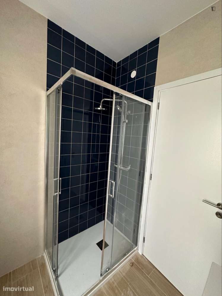 Quarto - localizado em Paranhos Porto - Grande imagem: 5/7