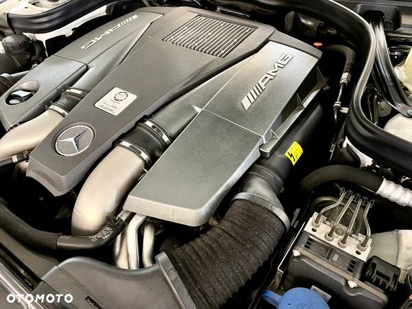 Mercedes-Benz Klasa E 63 AMG AMG Speedshift MCT - 27