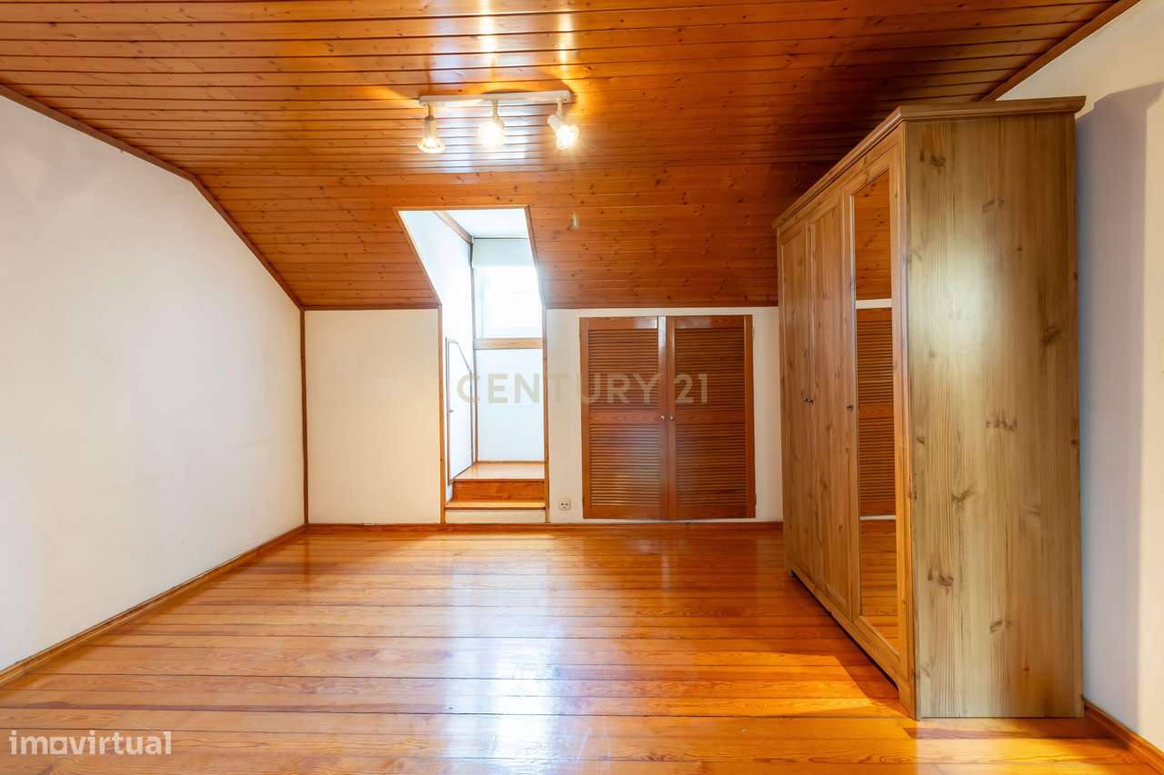 Apartamento na Rua Fradesso da Silveira – Alcântara, Lisboa-8