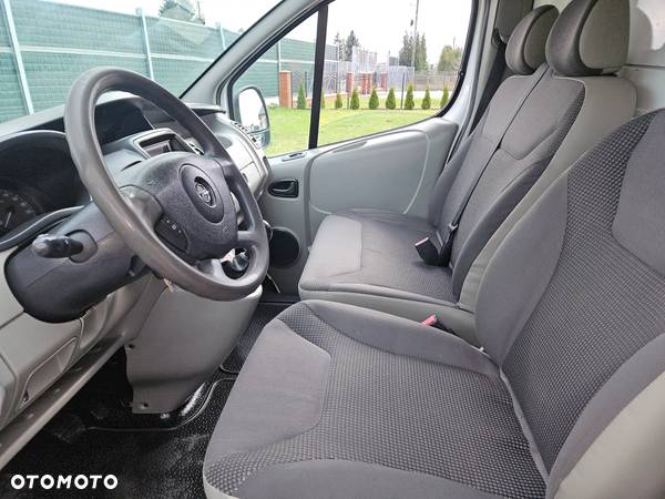 Renault TRAFIC LONG KLIMA ORYGINAŁ PRZEBIEG ZADBANY BEZ WKŁADU - 9