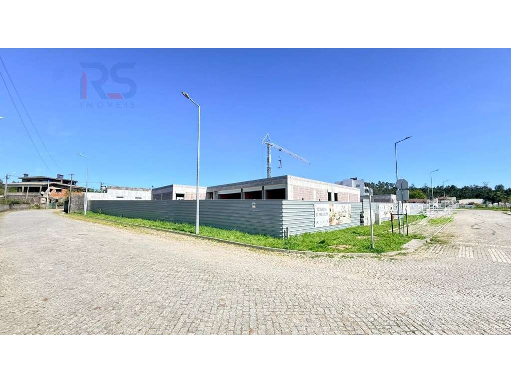 Moradia térrea T4-32
