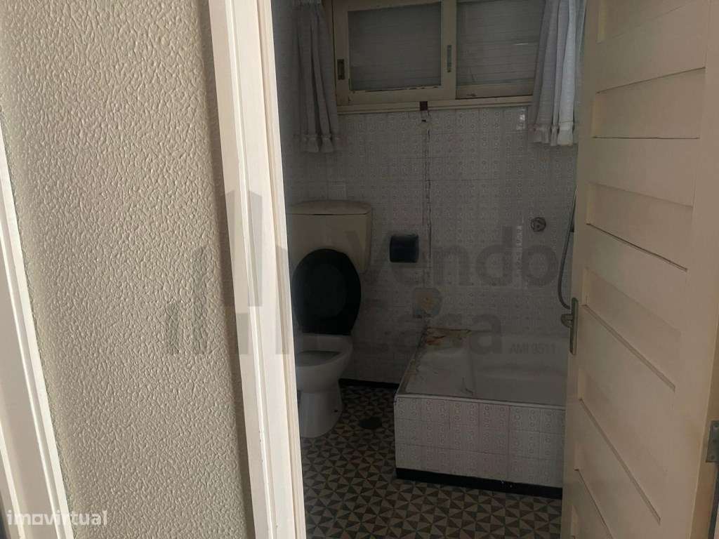 Vende-se Moradia Braga - Centro da Cidade-36
