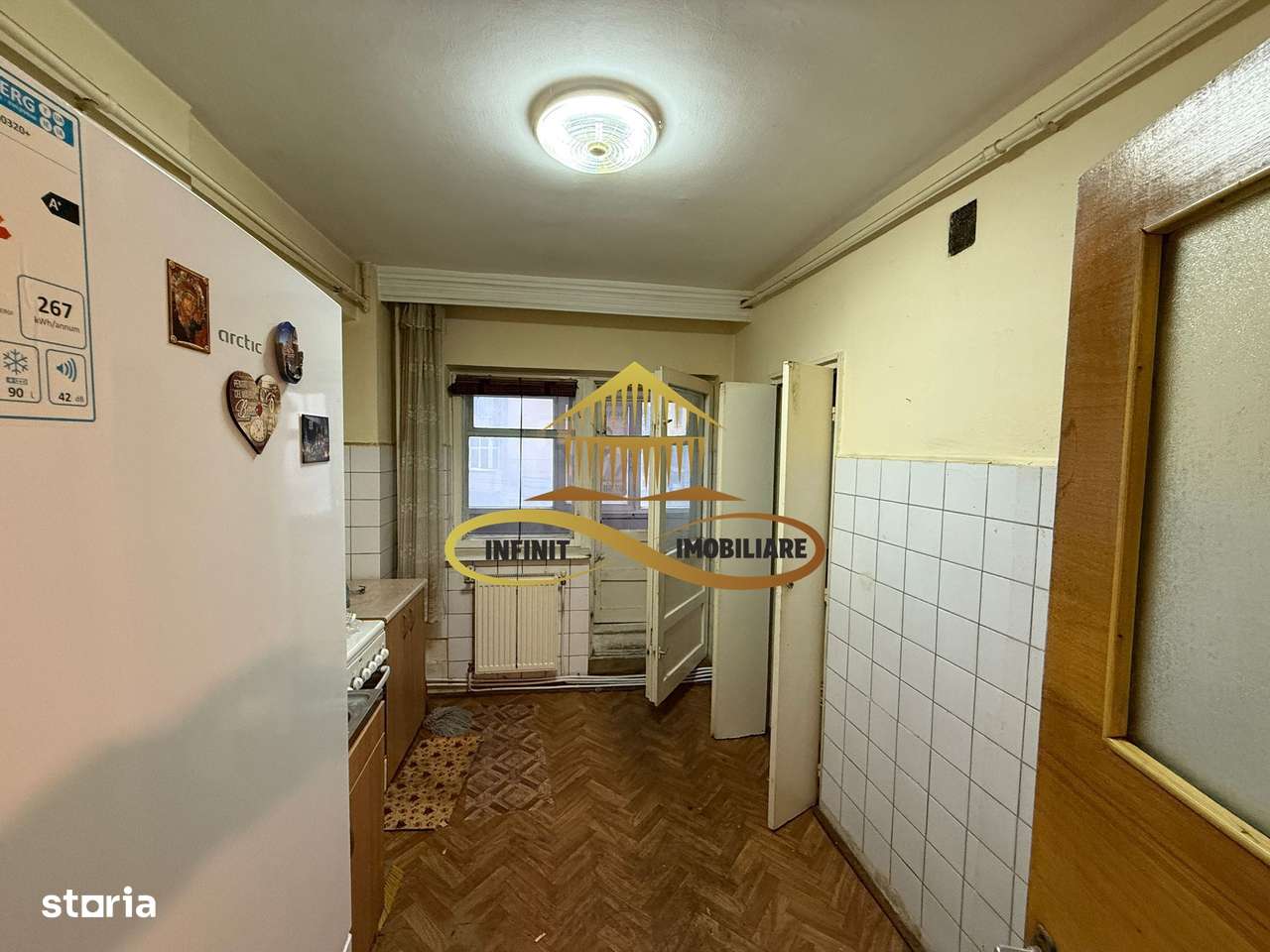 Apartament de vanzare in Bacau central etaj 1-11