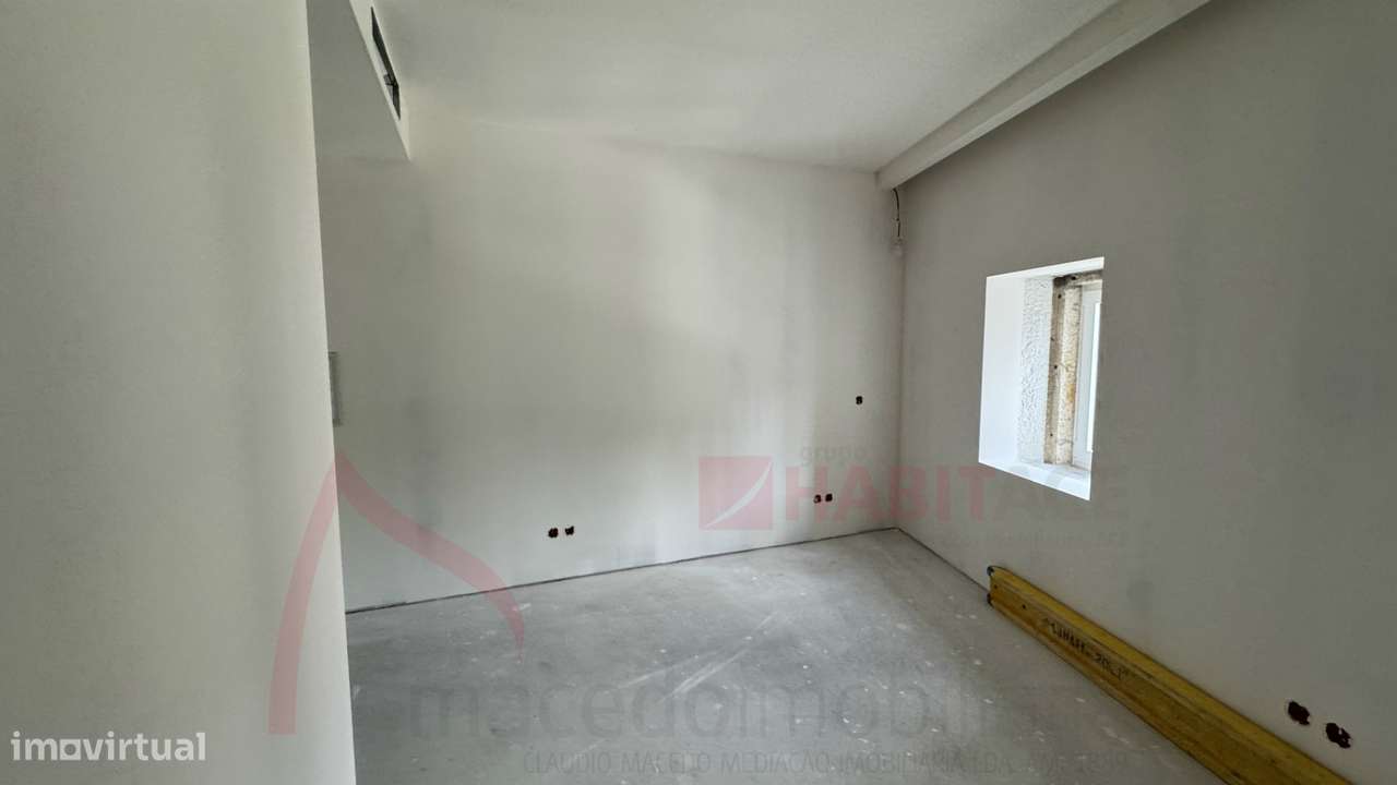 Moradia T3 para venda no Centro Histórico de Braga-15