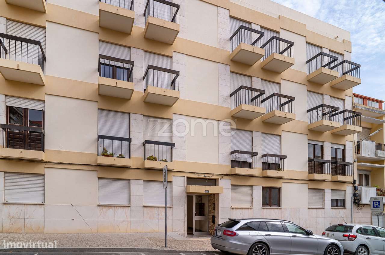Apartamento T1 na Vila de Sesimbra-2