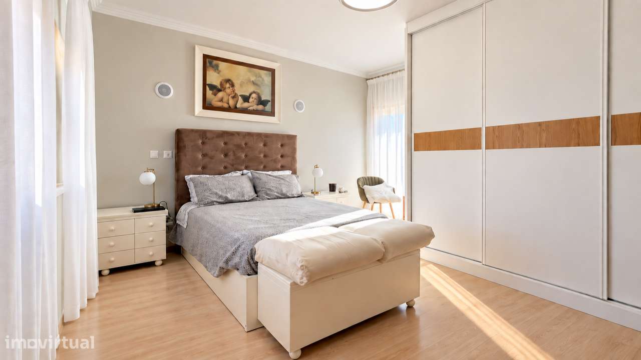 Apartamento T2 vista Tejo com garagem, Vila Franca de Xira-14
