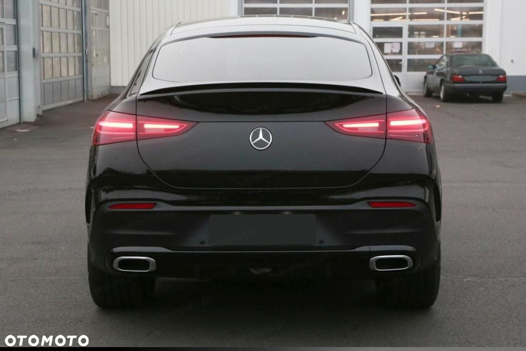 Mercedes-Benz GLE Coupe 300 d mHEV 4-Matic AMG Line - 4
