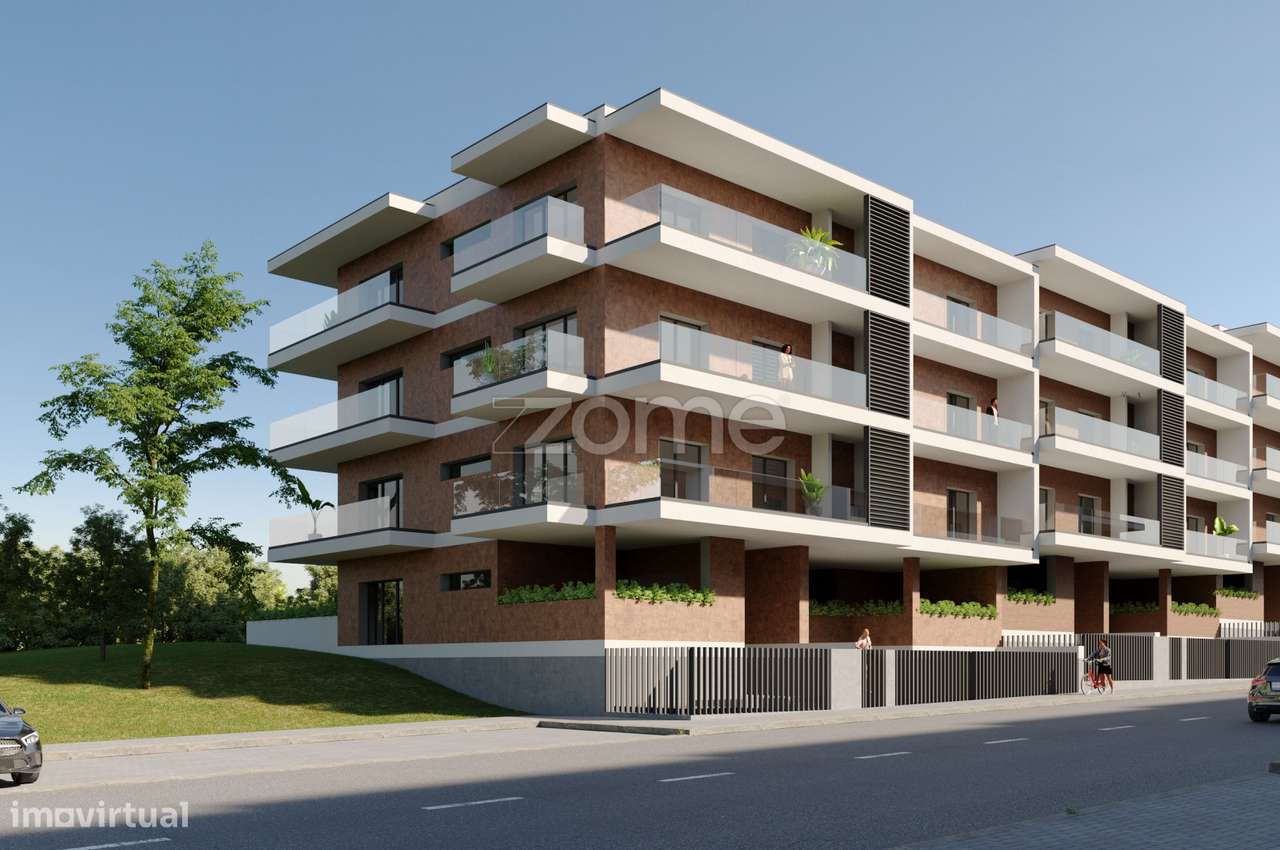 Apartamento T3 Com Areas Externas Desafogadas Em Mafra